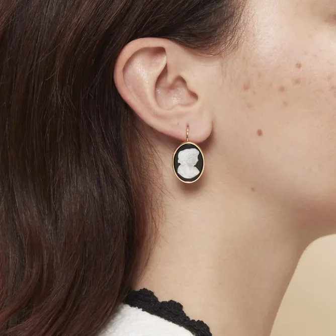 Boutiques de musées Boucles d'oreilles Camée Flore Outlet