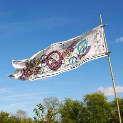 Foulards, Étoles, Châles<Boutiques de musées Foulard Requiem pour une feuille morte Jean Tinguely 42x140cm