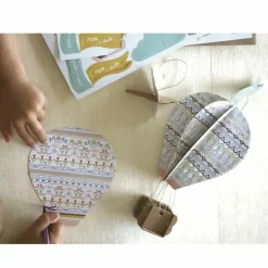 Loisirs Créatifs<Boutiques de musées Kit créatif 4 Montgolfières + 4 nuages à créer