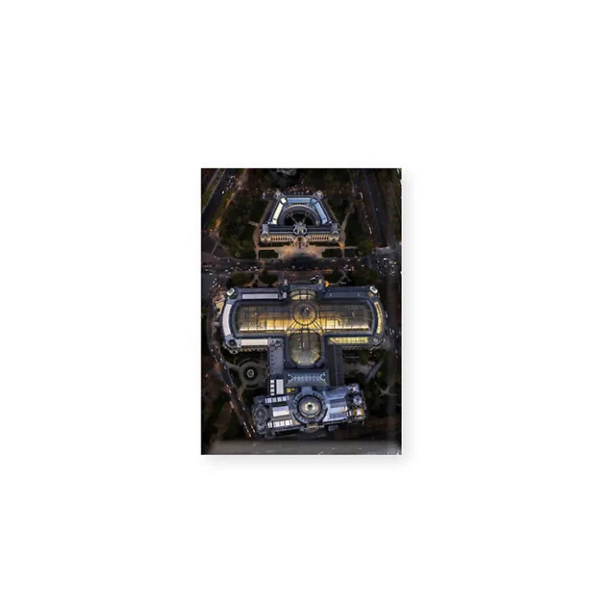 Boutiques de musées Magnet Nisian Hughes - Grand Palais, vue aérienne de nuit, Paris Online