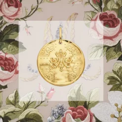 Colliers Et Pendentifs<Boutiques de musées Médaille Vermeil Marie-Antoinette - Château de Versailles X Arthus Bertrand