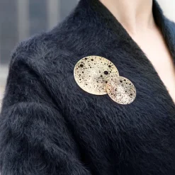 Broches<Boutiques de musées Petite broche magnétique Lunar - Métal or rosé