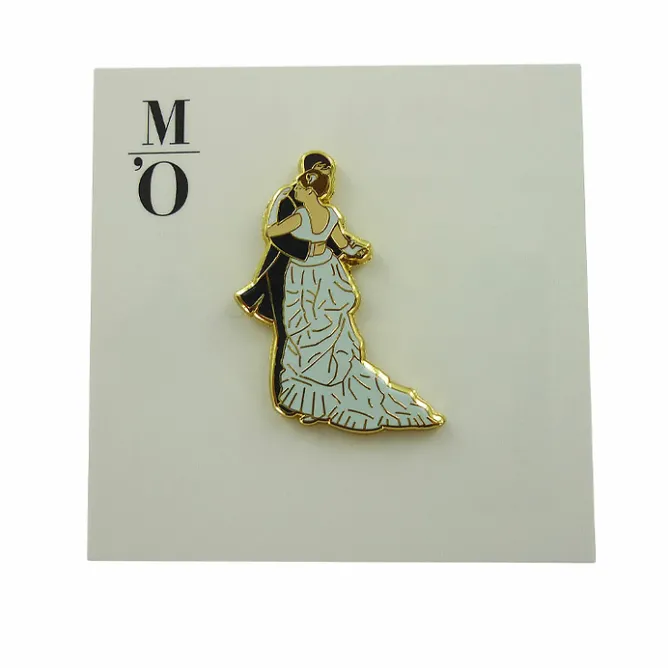 Pin'S<Boutiques de musées Pin's Danse à la ville - Pierre-Auguste Renoir