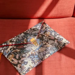 Trousses, Pochettes<Boutiques de musées Pochette ordinateur 13" Ménagerie Royale - Noir