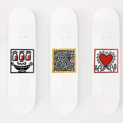 Boutiques de musées Skateboard Keith Haring Untitled (Smile) - The Skateroom Sale