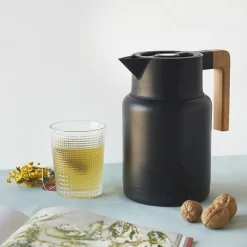 Design|Art De La Table<Boutiques de musées Thermos 1,3 Litre Noir - Balvi